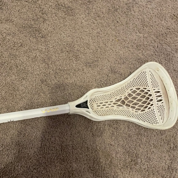Brine Dynasty Warp Pro Minimus Carbon Girls Lacrosse Stick - Picture 1 of 5